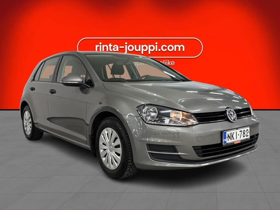 VOLKSWAGEN Golf 2016
