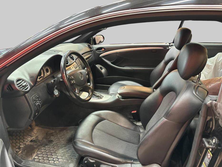 MERCEDES-BENZ CLK 2005