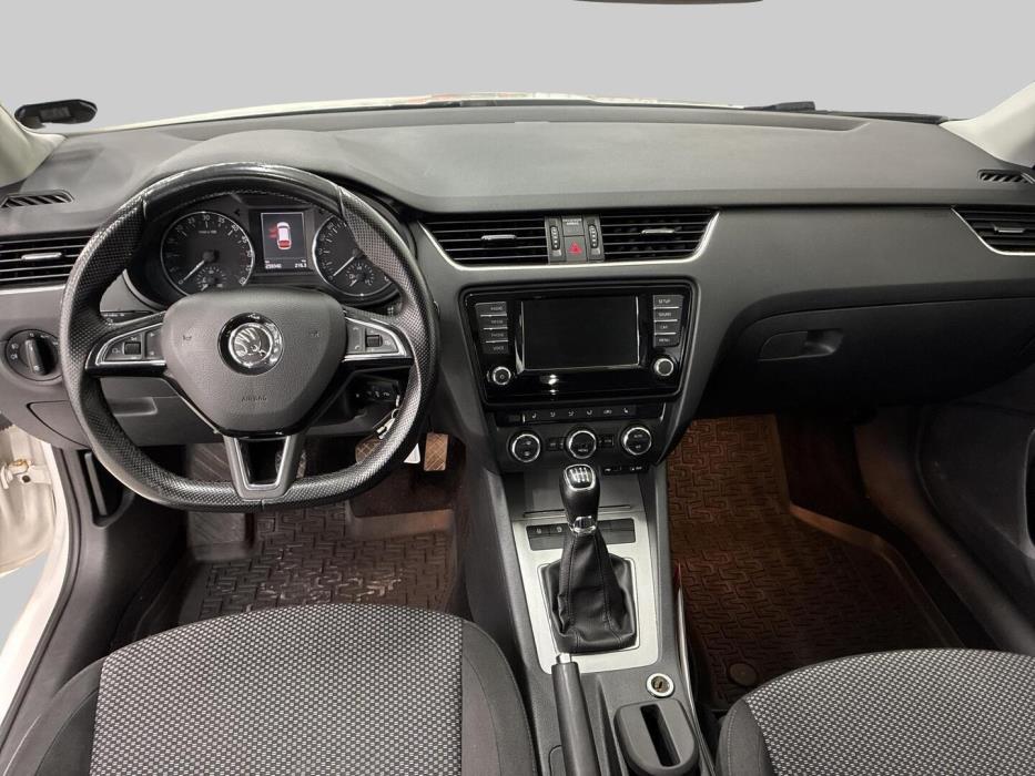 SKODA Octavia 2017