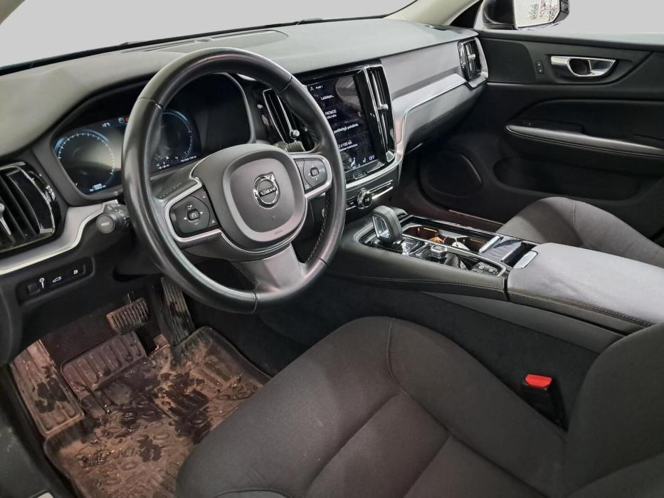 VOLVO V60 2022