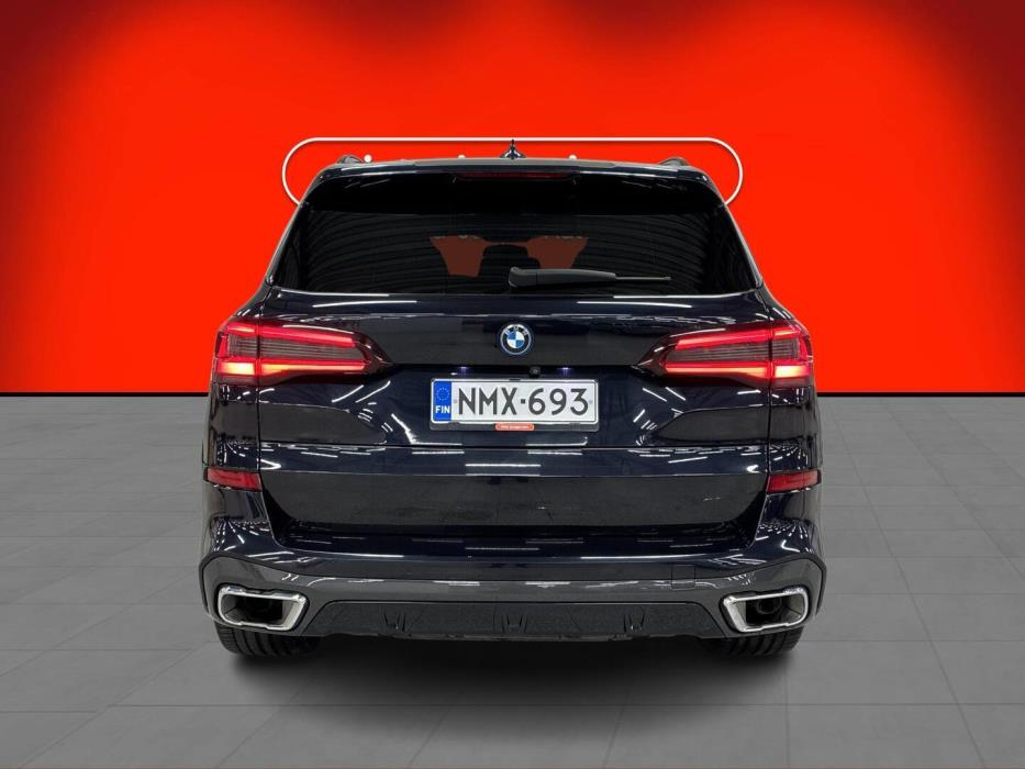 BMW X5 2023