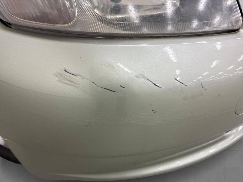 TOYOTA Yaris 2001