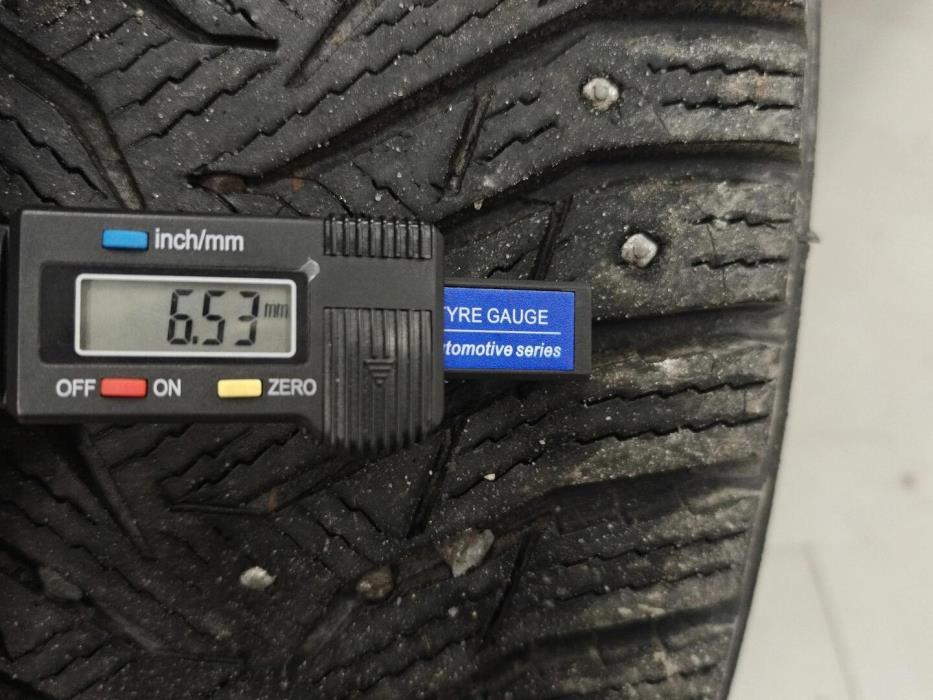 MERCEDES-BENZ C 2009