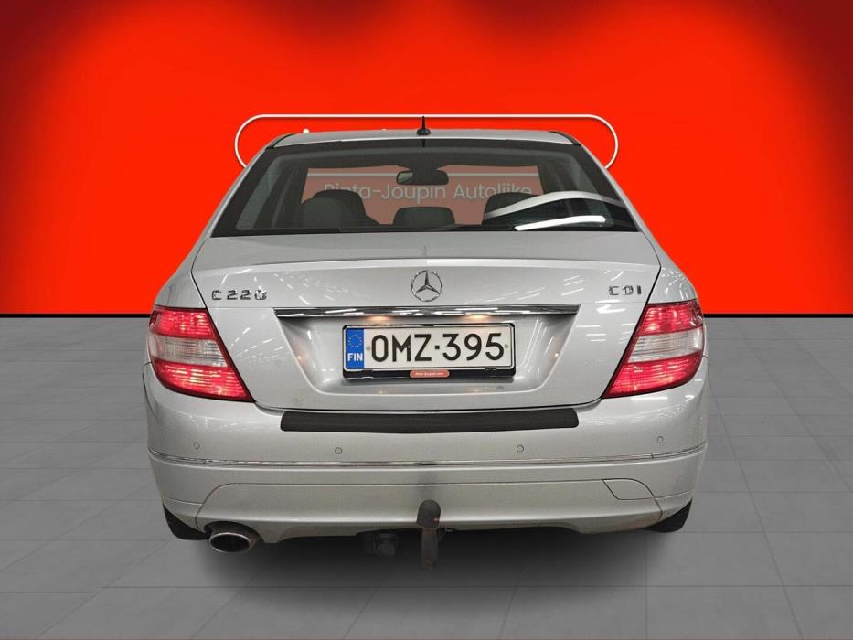 MERCEDES-BENZ C 2009