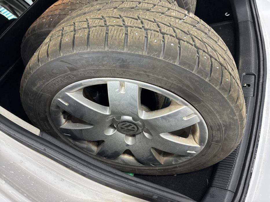 VOLKSWAGEN Golf 2010