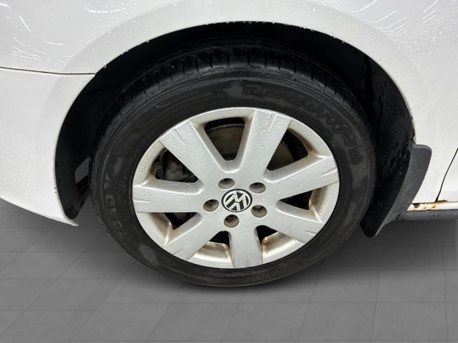 VOLKSWAGEN Golf 2010