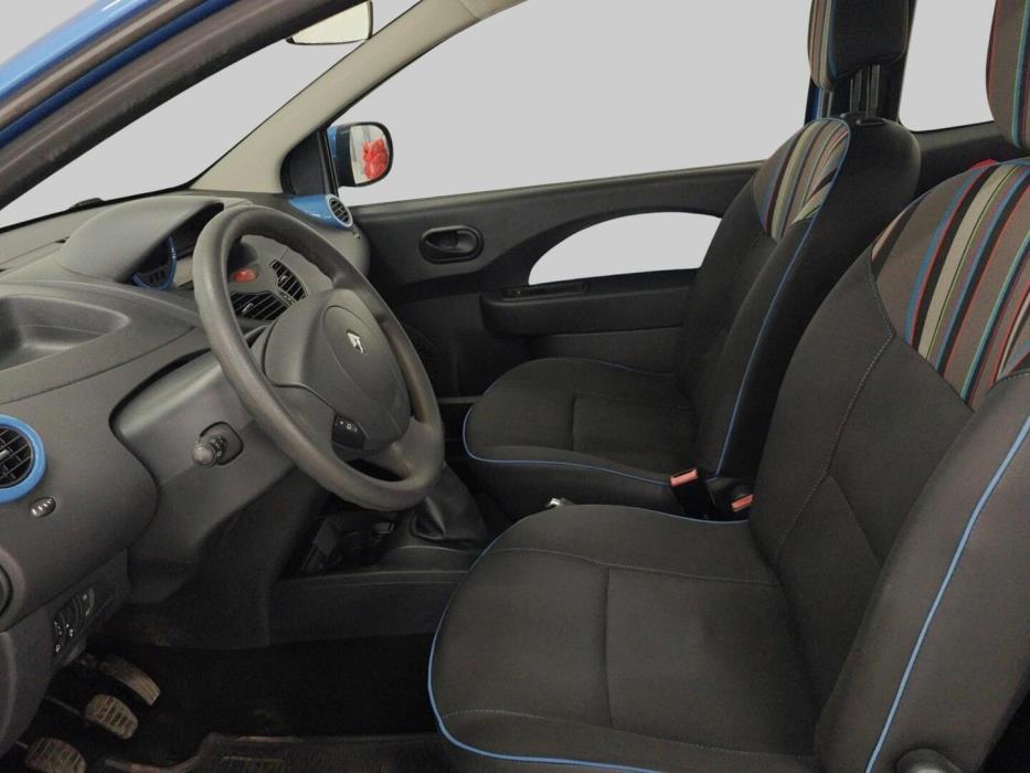 RENAULT Twingo 2013