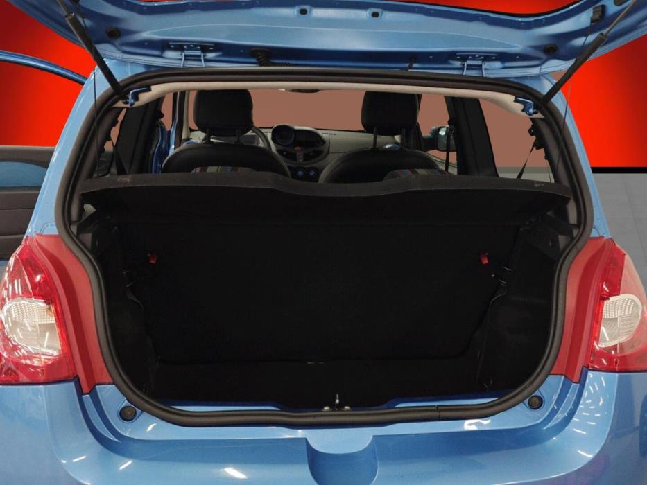 RENAULT Twingo 2013