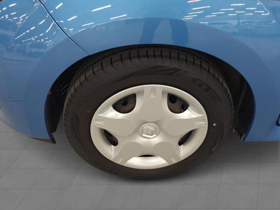 RENAULT Twingo 2013