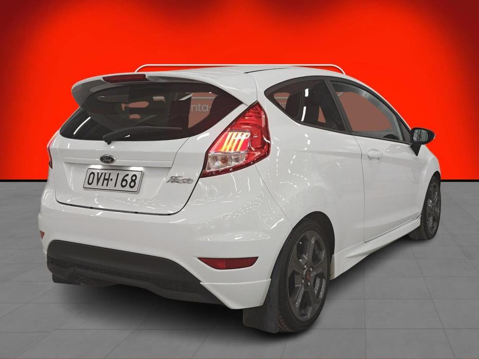 FORD Fiesta Van 2016