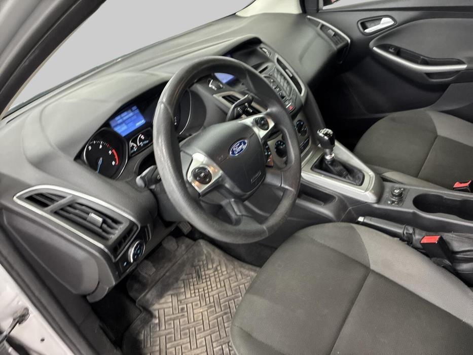 FORD Focus 2011