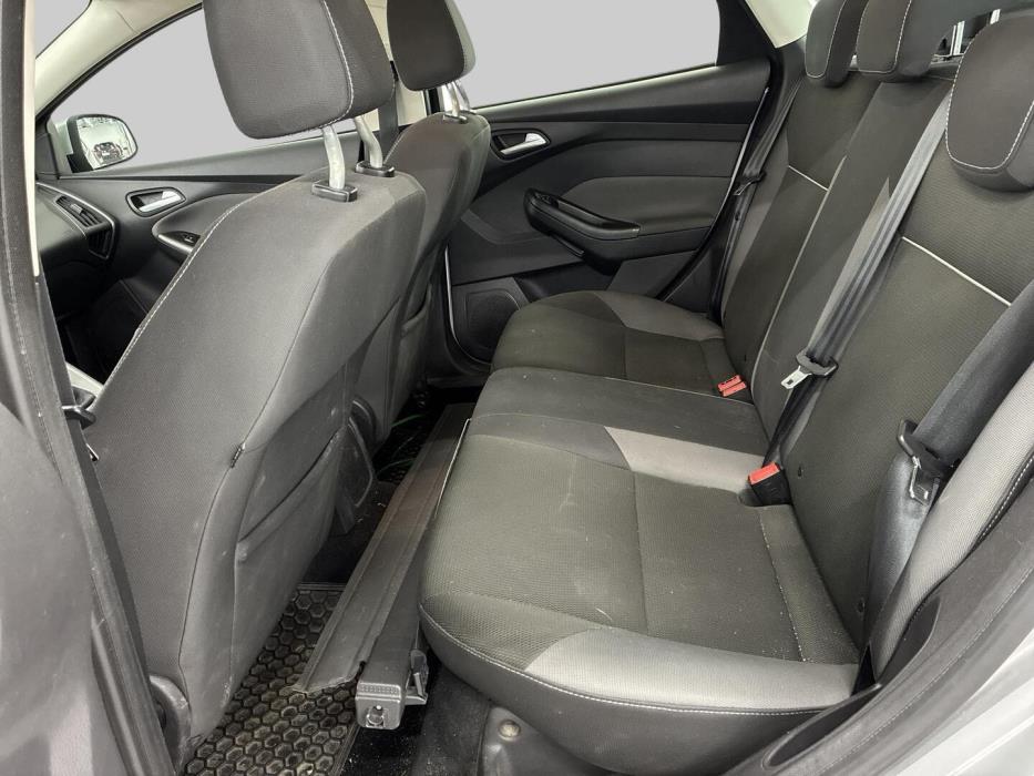 FORD Focus 2011