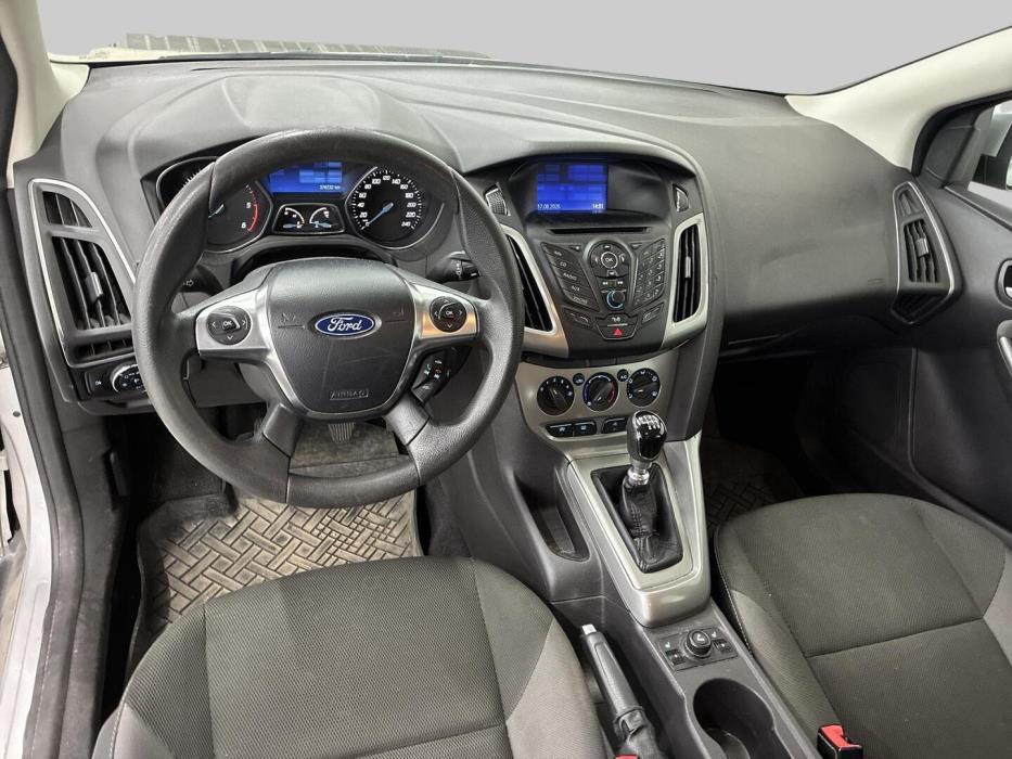 FORD Focus 2011