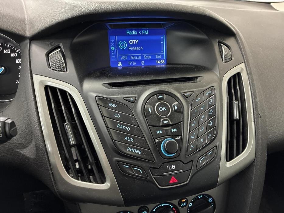 FORD Focus 2011