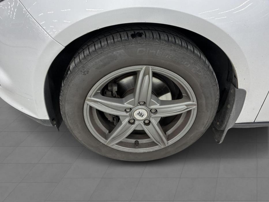 FORD Focus 2011