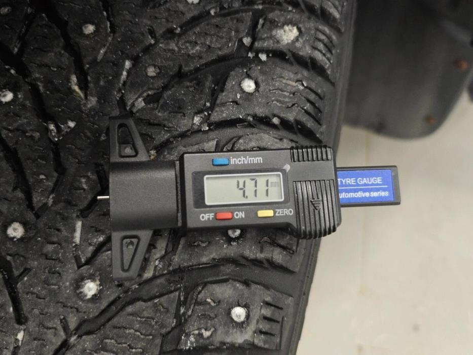 VOLKSWAGEN Sharan 2010