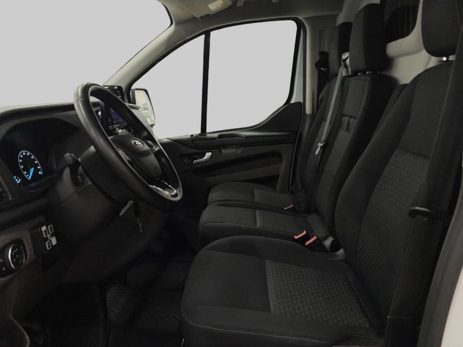 FORD TRANSIT CUSTOM 2023