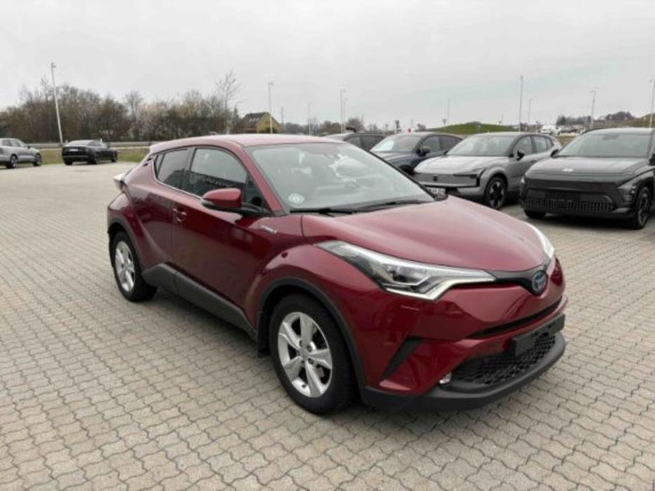 TOYOTA C-HR 2019