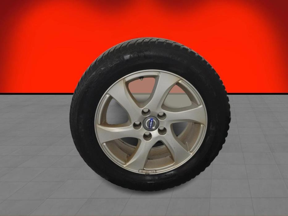 VOLVO V40 Cross Country 2013