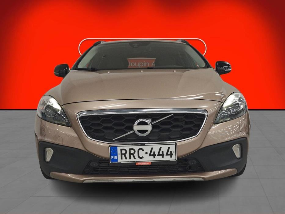 VOLVO V40 Cross Country 2013