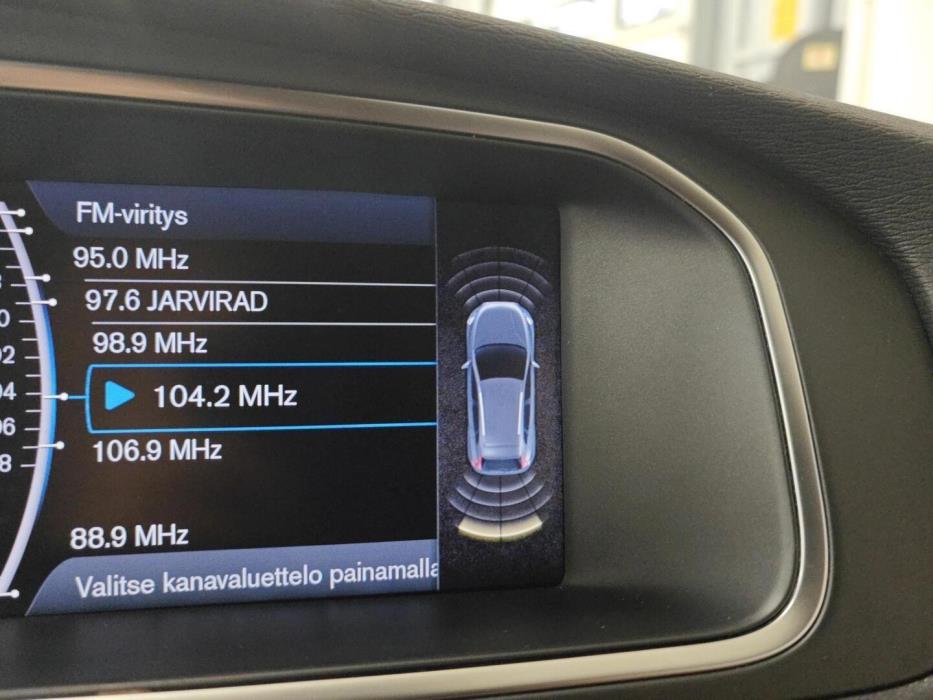 VOLVO V40 Cross Country 2013