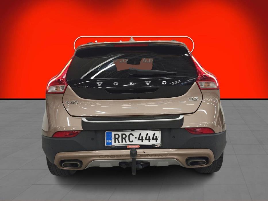 VOLVO V40 Cross Country 2013