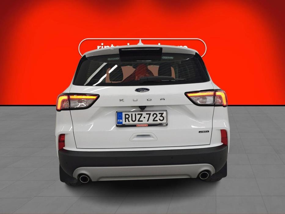 FORD Kuga 2023