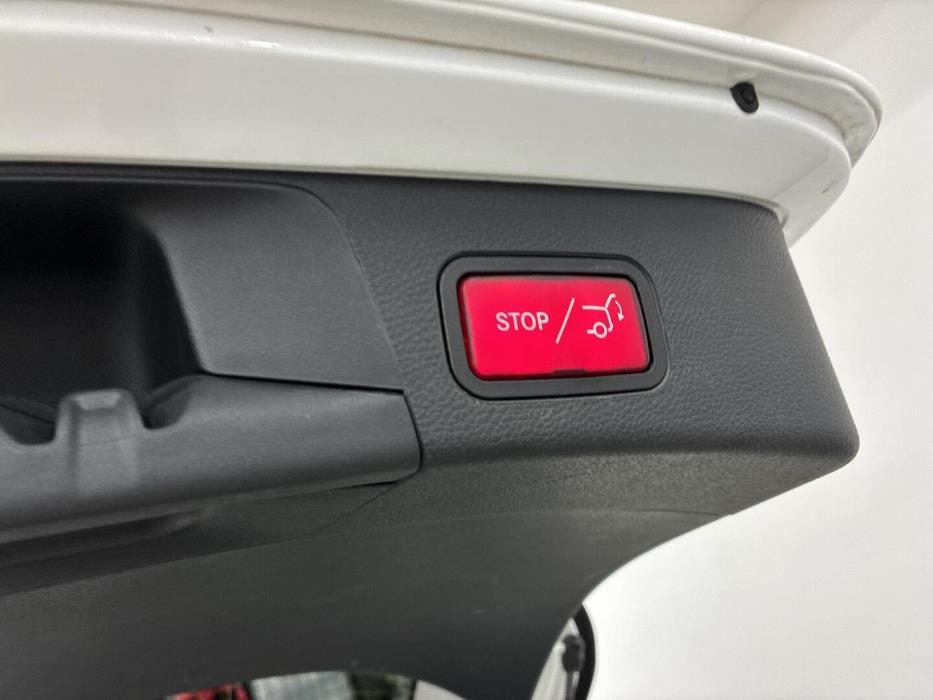MERCEDES-BENZ C 2020