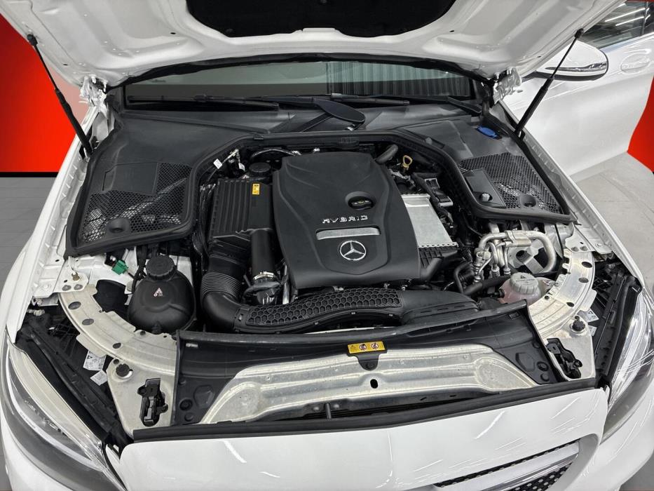 MERCEDES-BENZ C 2020