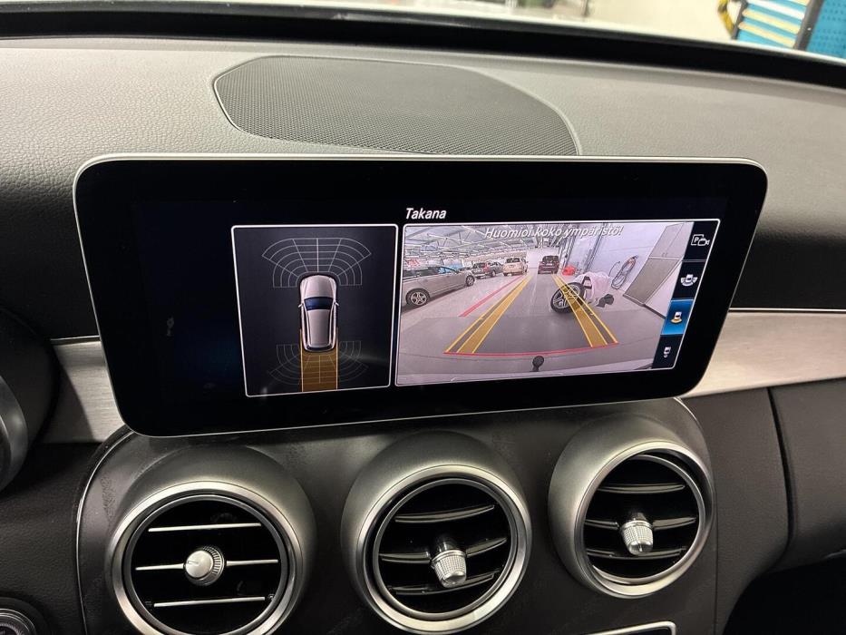 MERCEDES-BENZ C 2020
