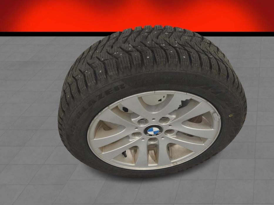 BMW 320 2010