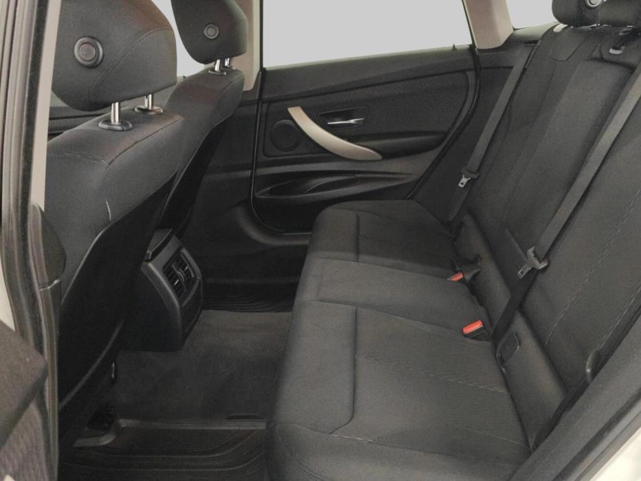BMW 320 Gran Turismo 2014
