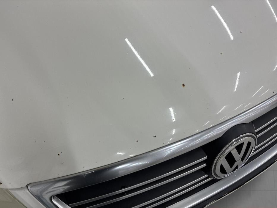 VOLKSWAGEN Passat 2009