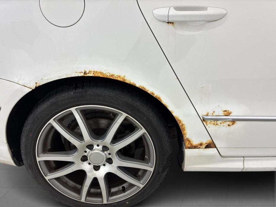 VOLKSWAGEN Passat 2009