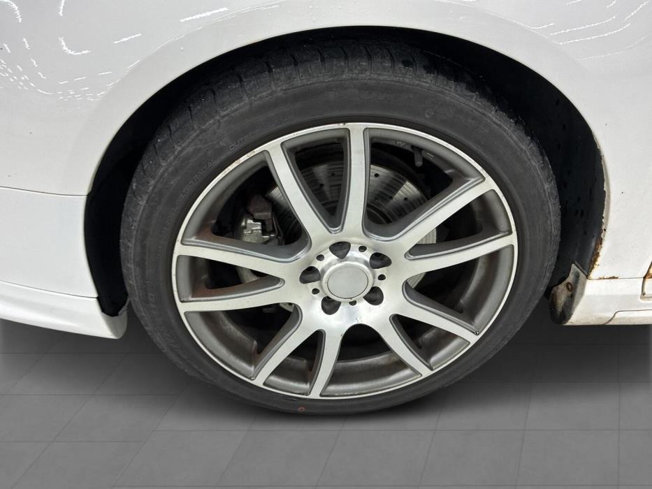 VOLKSWAGEN Passat 2009