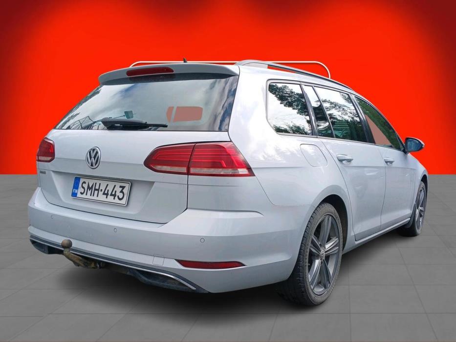 VOLKSWAGEN Golf 2017