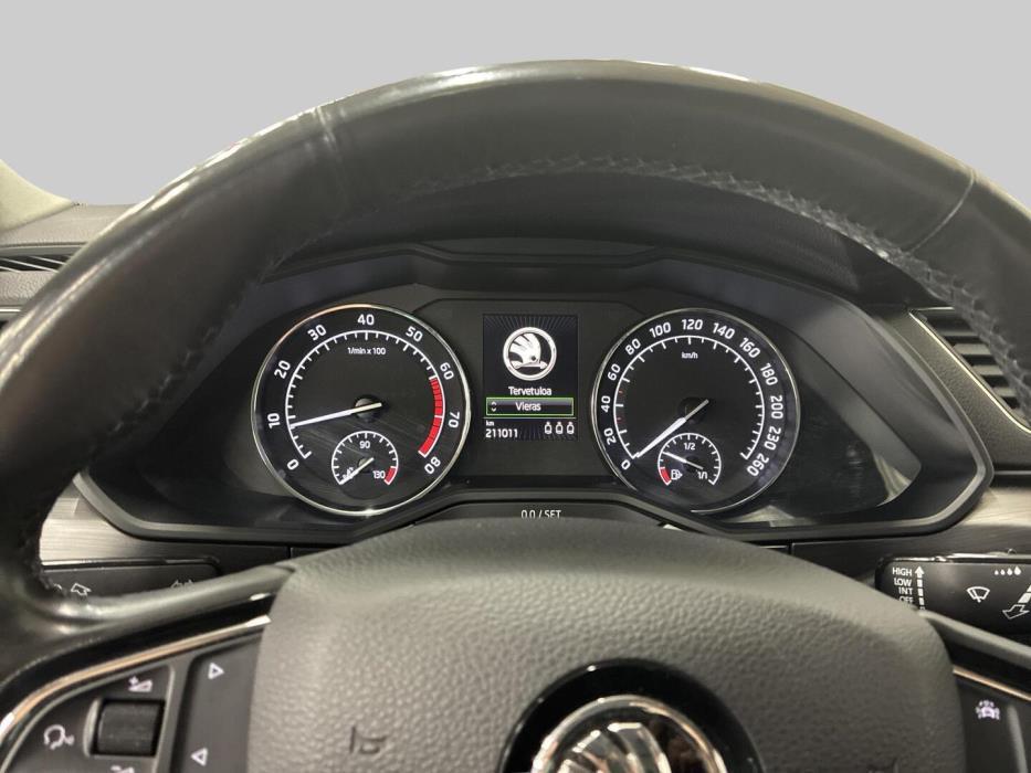 SKODA Superb 2017