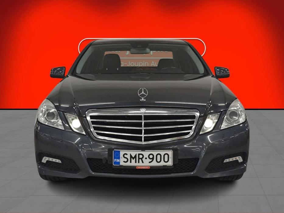MERCEDES-BENZ E 2009