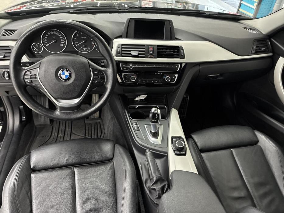 BMW 320 2018
