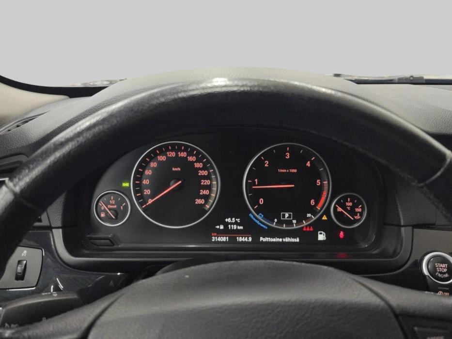 BMW 520 2015