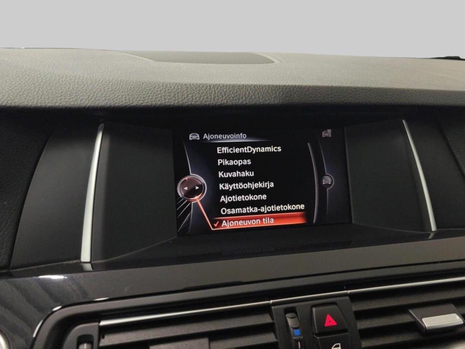 BMW 520 2015