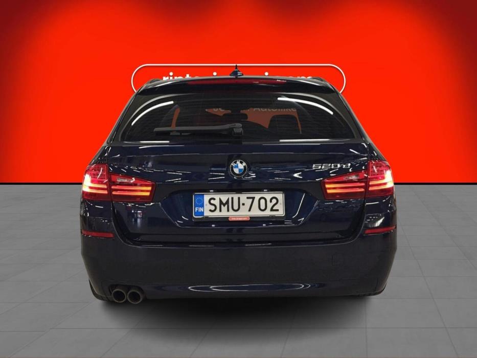 BMW 520 2015