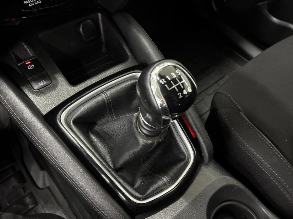 NISSAN Qashqai 2018