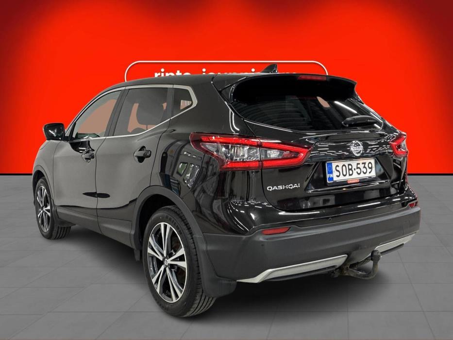 NISSAN Qashqai 2018
