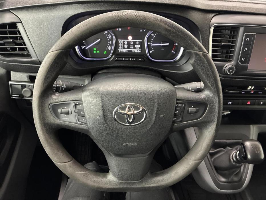 TOYOTA Proace 2018