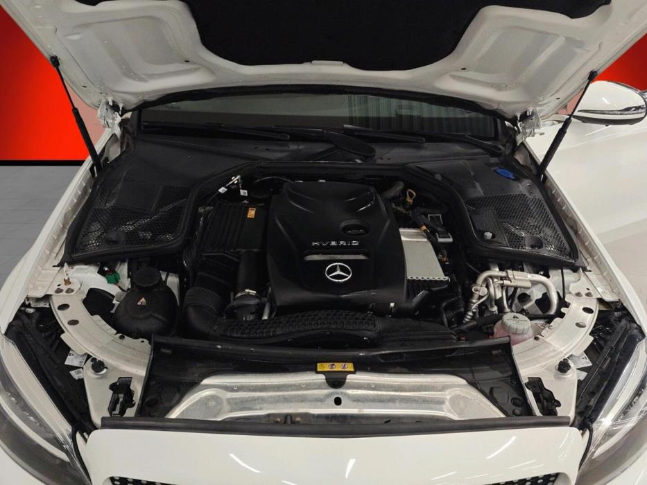 MERCEDES-BENZ C 2021
