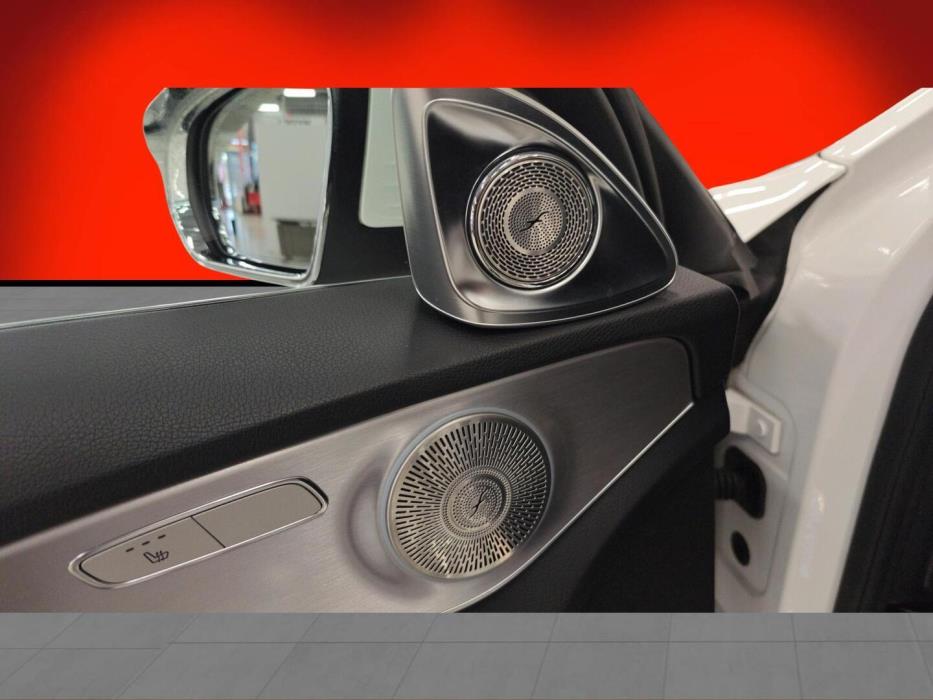 MERCEDES-BENZ C 2021