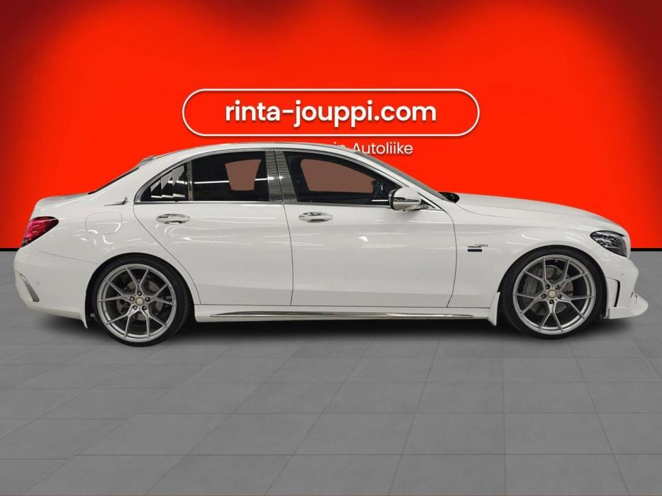 MERCEDES-BENZ C 2021