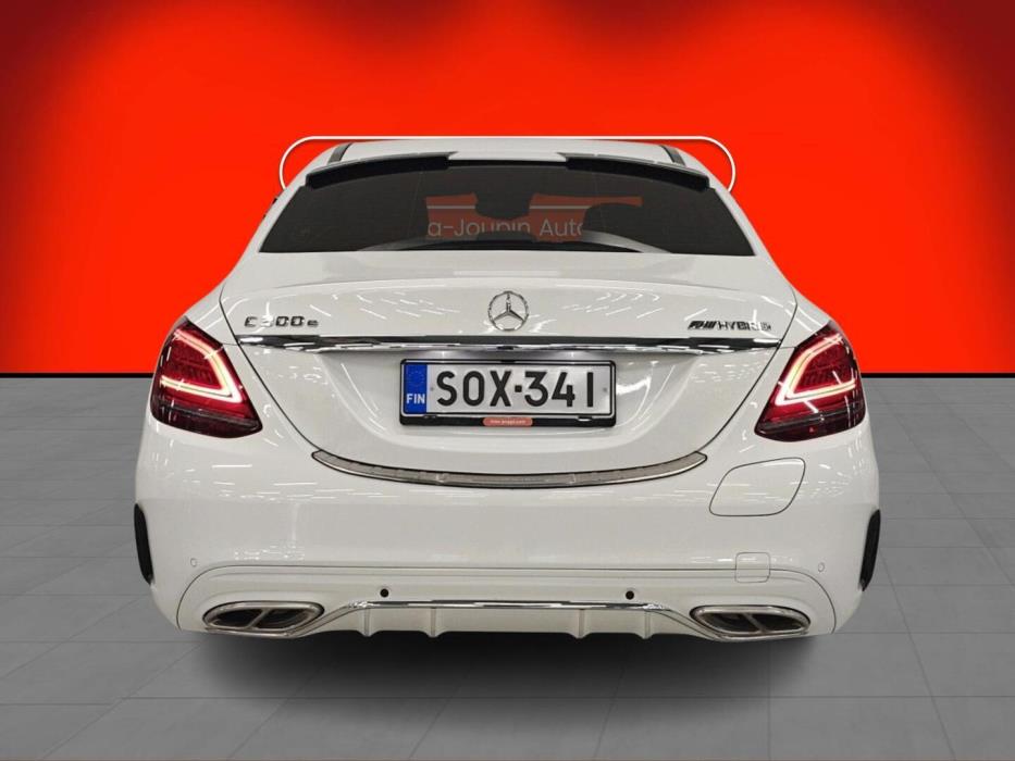 MERCEDES-BENZ C 2021