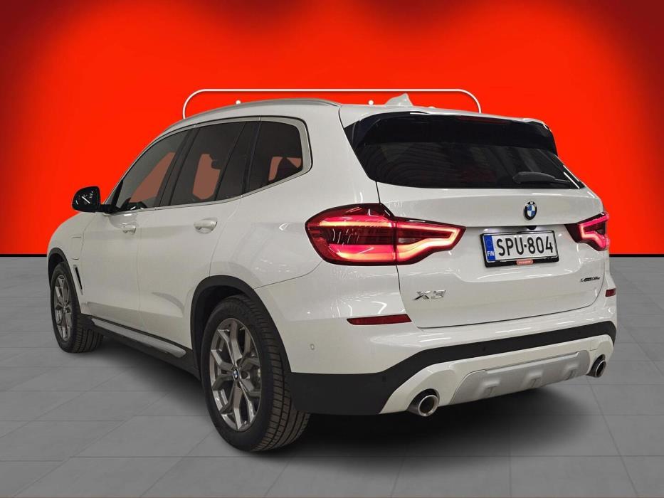 BMW X3 2021